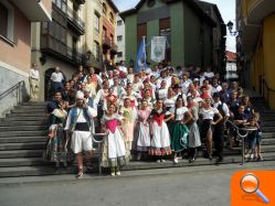 El Grup de Danses l’Arenilla participa en el XXV Festival Internacional de Folklore de Bermeo (País Vasco) - (foto 2)